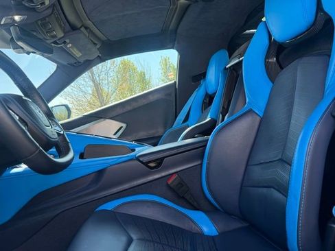 Used 2023 Chevrolet Corvette Stingray Premium Cpe w/ 3LT image 17