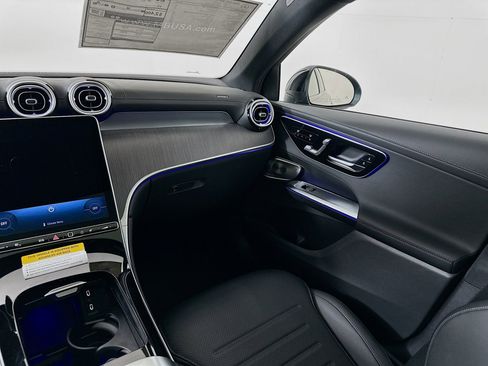 New 2026 Mercedes-Benz GLC 300 4MATIC image 26