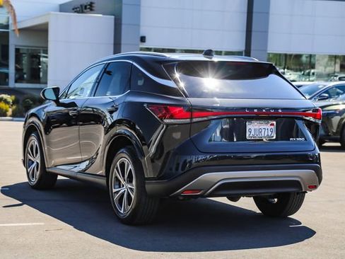Used 2024 Lexus RX 350 Premium w/ Accessory Package (Z1) FWD image 4