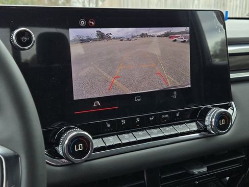 New 2026 GMC Canyon Elevation w/ Convenience Package image 17