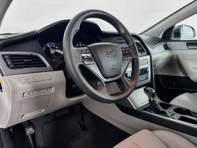 Used 2016 Hyundai Sonata SE FWD image 20