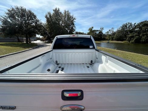 Used 2012 Ford F150 XLT w/ XLT Chrome Pkg image 10