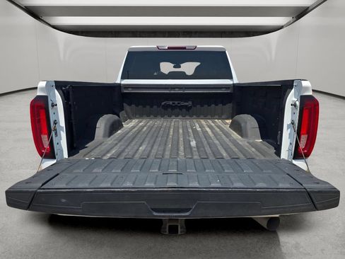 Used 2021 GMC Sierra 2500 AT4 AWD/4WD image 9