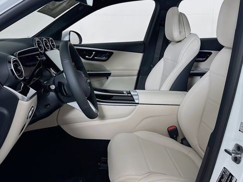 New 2026 Mercedes-Benz GLC 300 4MATIC image 16