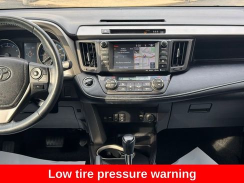 Used 2018 Toyota RAV4 XLE image 19