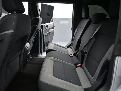 Used 2023 Ford Bronco Big Bend image 19