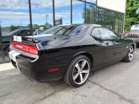 Used 2013 Dodge Challenger SRT8 w/ Harman Kardon Audio Group RWD image 5