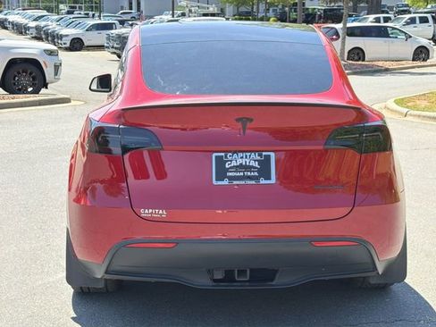 Used 2023 Tesla Model Y Performance AWD/4WD image 12