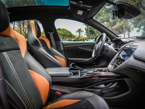 Used 2023 Aston Martin DBX 707 AWD/4WD image 15