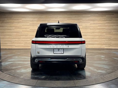 Used 2023 Rivian R1S Adventure image 24