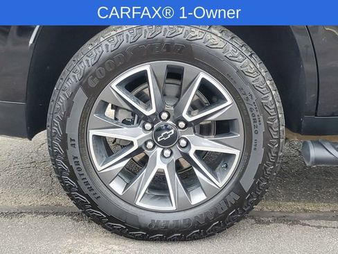 Used 2024 Chevrolet Tahoe Z71 w/ Luxury Package image 6