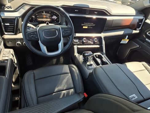 New 2026 GMC Sierra 1500 Denali AWD/4WD image 8