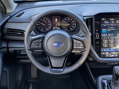 Used 2025 Subaru Crosstrek 2.5i Limited w/ Crosstrek Mirror Package image 10