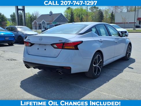 Used 2024 Nissan Altima 2.5 SR FWD image 5