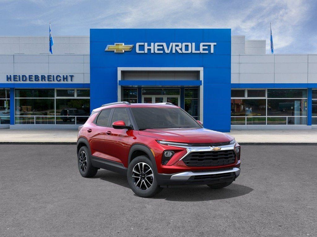 New 2026 Chevrolet TrailBlazer LT FWD image 1
