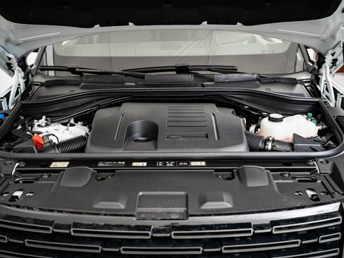 New 2026 Land Rover Defender 130 V8 image 46