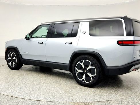 Used 2023 Rivian R1S Adventure image 7