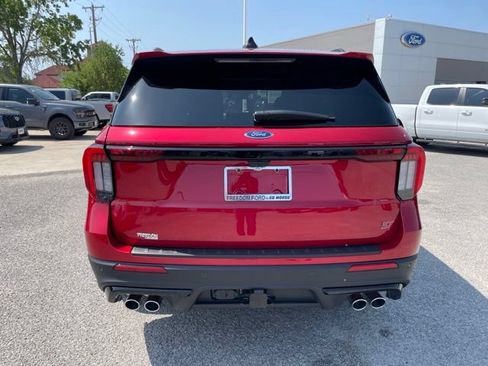 Used 2026 Ford Explorer ST AWD/4WD image 6