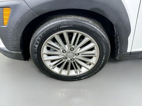 Used 2021 Hyundai Kona SEL image 8