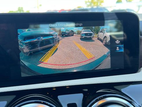 Used 2022 Mercedes-Benz A 220 4MATIC image 13