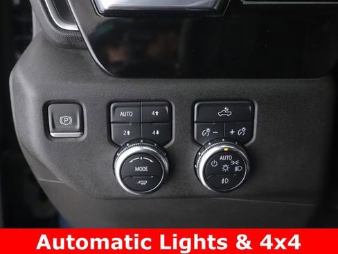 Used 2024 GMC Sierra 1500 Elevation w/ LPO, Elevation Black Package image 19