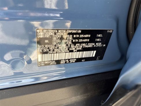 Used 2024 Toyota RAV4 SE image 38