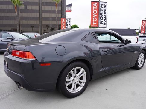Used 2014 Chevrolet Camaro LS RWD image 5