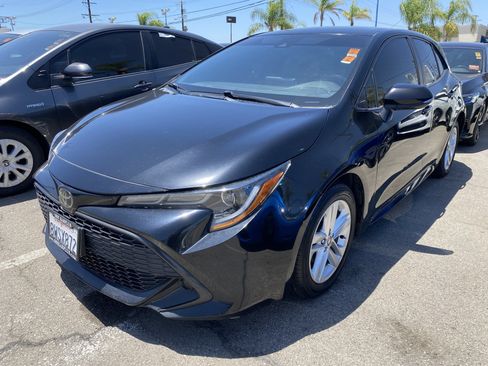 Used 2021 Toyota Corolla SE w/ Carpet Mat Package (TMS) FWD image 2