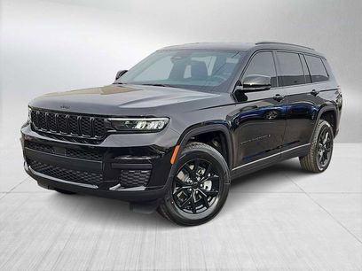 New 2025 Jeep Grand Cherokee L Laredo
