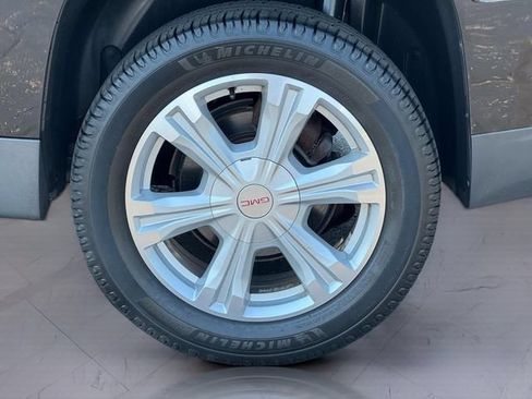 Used 2017 GMC Terrain SLE FWD image 7
