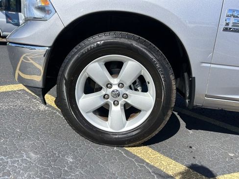 Used 2024 RAM 1500 Classic SLT image 9