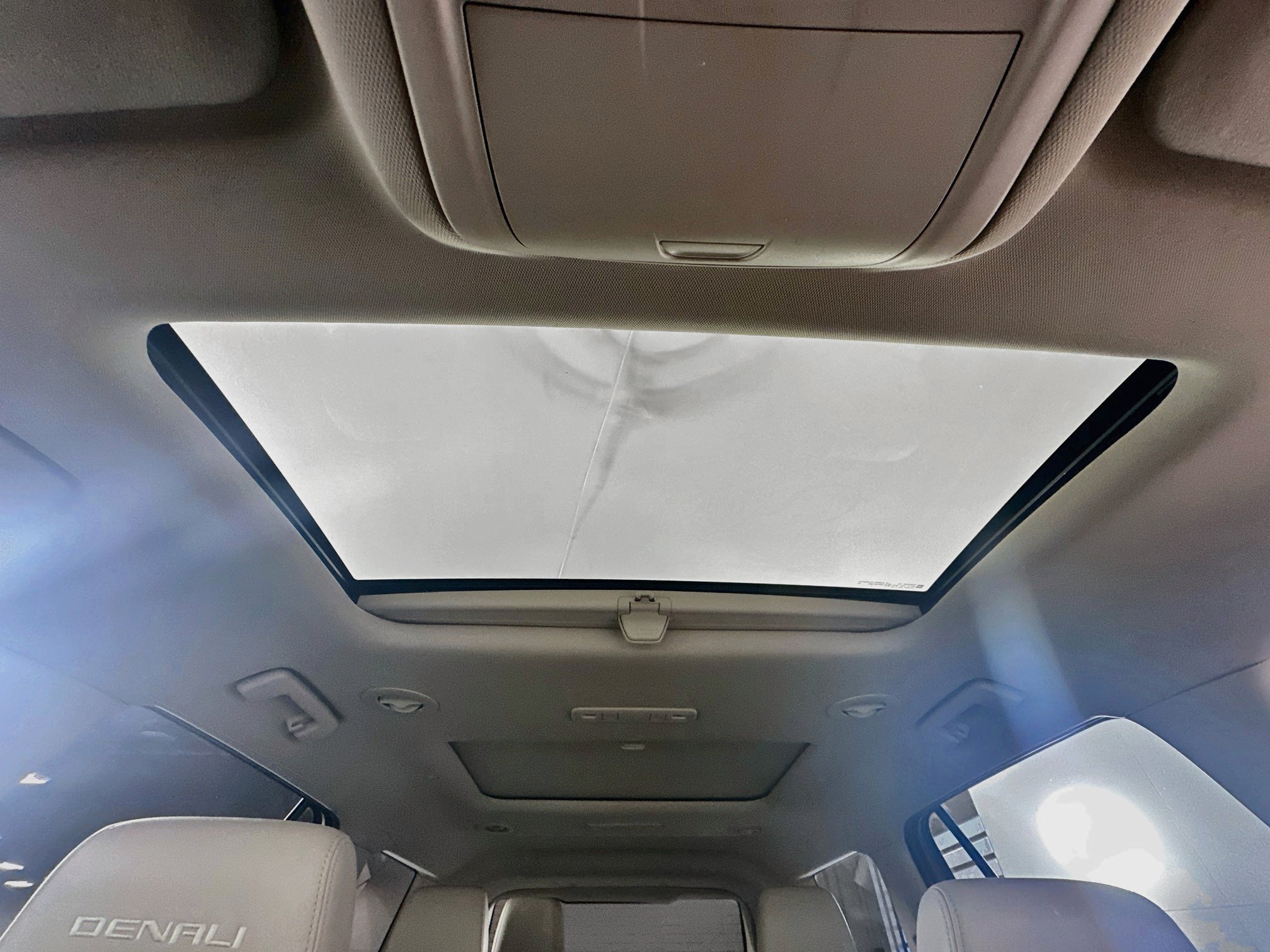 Used 2018 GMC Acadia Denali w/ Technology Package FWD image 26
