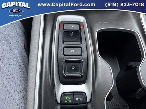 Used 2020 Honda Accord Touring image 30