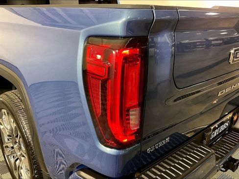 Used 2025 GMC Sierra 1500 Denali Ultimate image 41