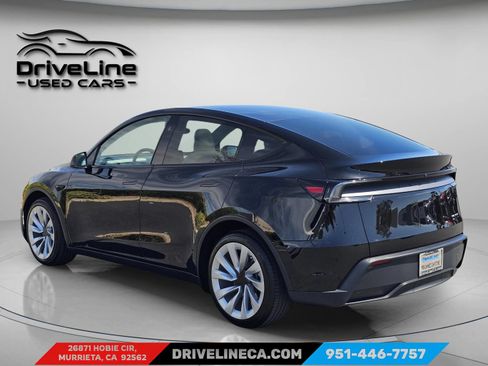Used 2026 Tesla Model Y Long Range AWD/4WD image 10