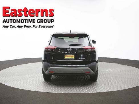 Used 2021 Nissan Rogue SV w/ Premium Package AWD/4WD image 39