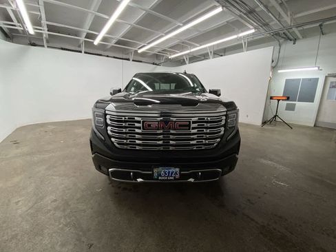 Used 2024 GMC Sierra 1500 Denali image 9