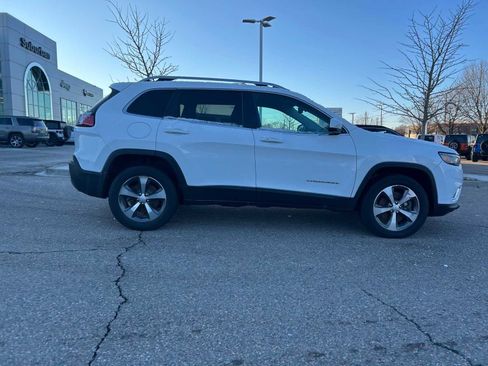 Certified 2019 Jeep Cherokee Limited image 14