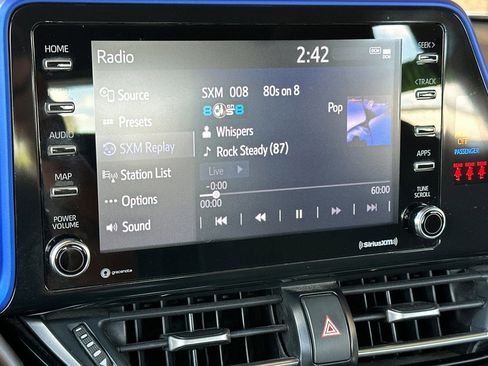 Used 2022 Toyota C-HR XLE FWD image 18