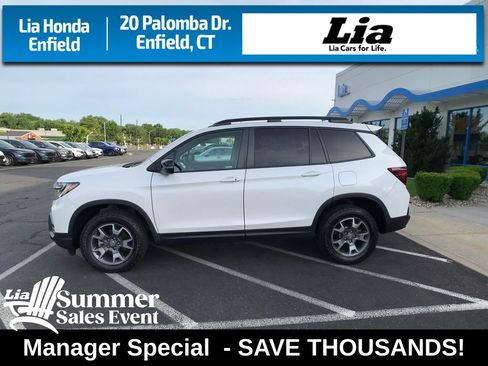 Certified 2023 Honda Passport TrailSport image 7