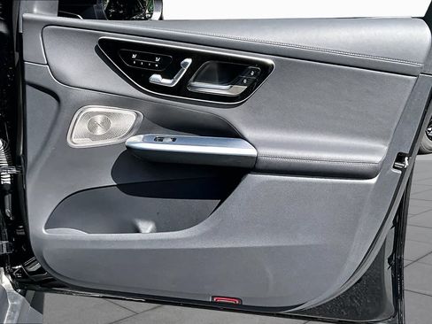 Certified 2024 Mercedes-Benz GLC 300 image 22