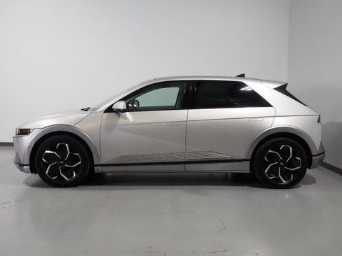 Used 2024 Hyundai Ioniq 5 Limited RWD image 9
