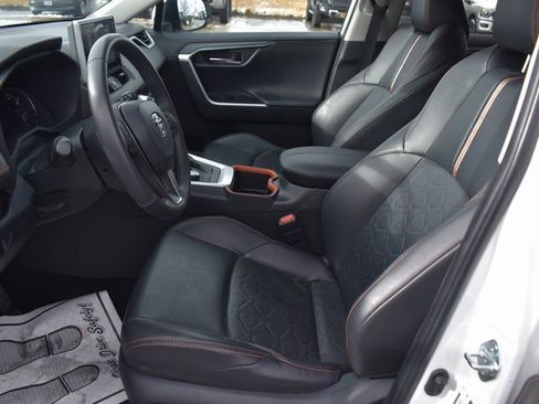 Used 2024 Toyota RAV4 Adventure image 14