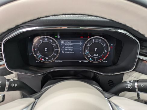 New 2026 Jaguar F-PACE R-Dynamic S image 16