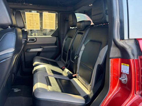 Used 2023 Ford Bronco Wildtrak AWD/4WD image 23