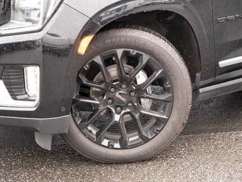 Used 2024 GMC Yukon Denali image 26