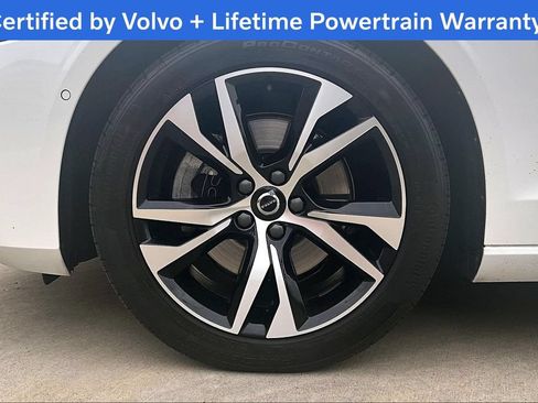 Used 2025 Volvo S60 B5 Plus AWD/4WD image 11