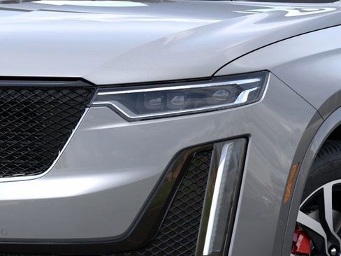 New 2025 Cadillac XT6 Sport w/ Technology Package image 10