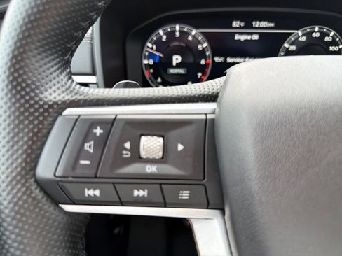 Used 2024 Mitsubishi Outlander SEL image 25