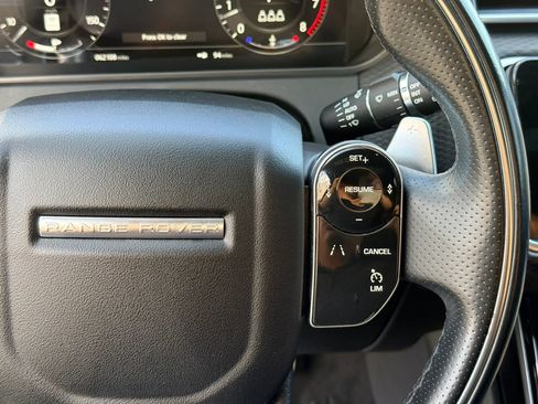 Used 2019 Land Rover Range Rover Velar R-Dynamic SE AWD/4WD image 27